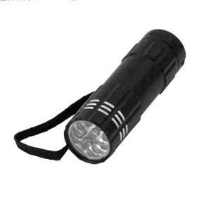 9 LED Compact Flashlight--AAA